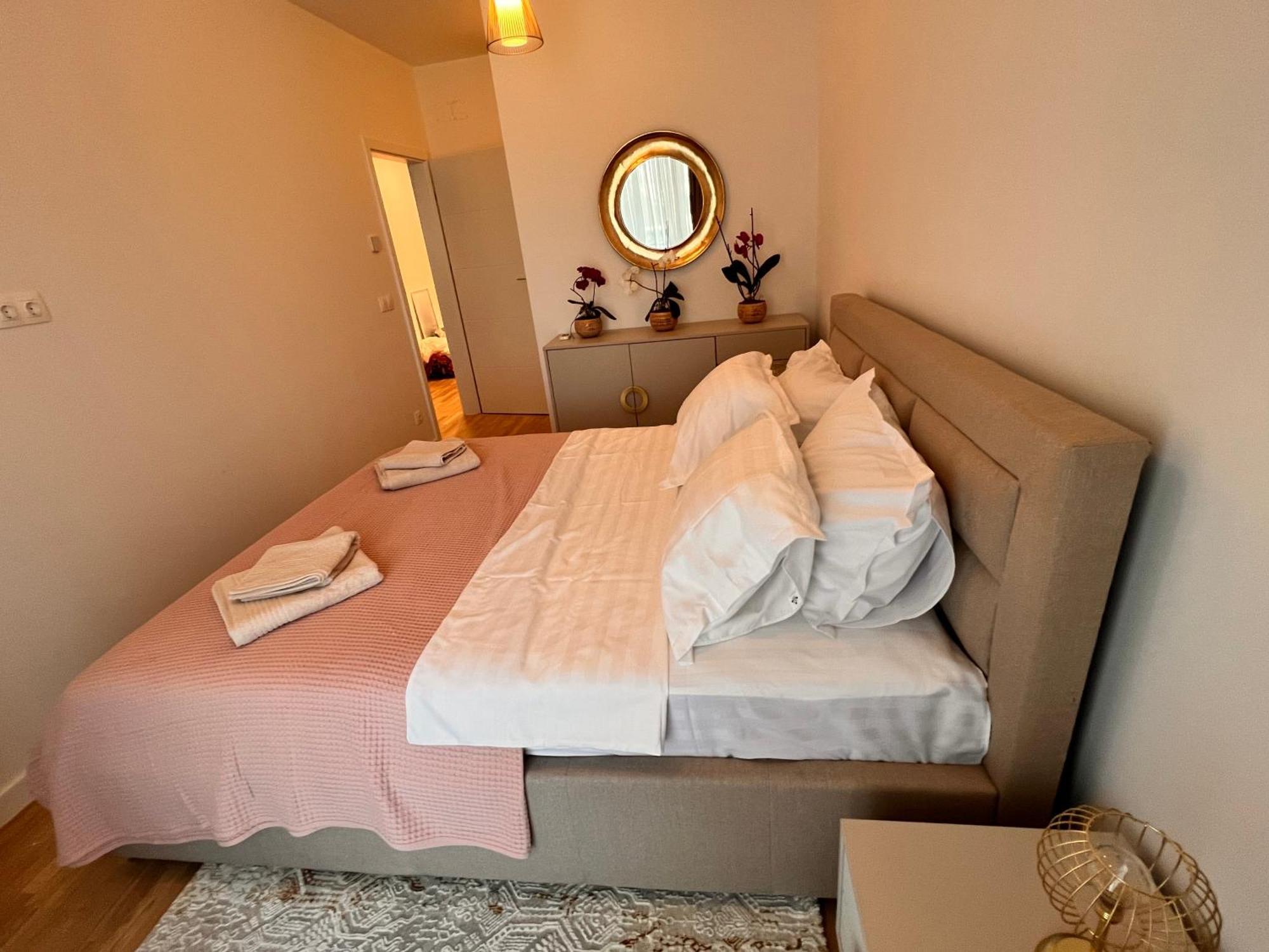 Cosy Stay Bucureşti Exterior foto
